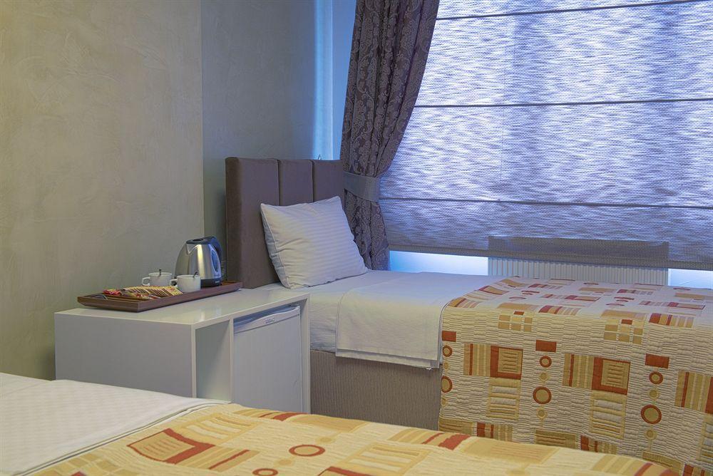 Emirtimes Hotel Kadikoey Istanbul Bagian luar foto