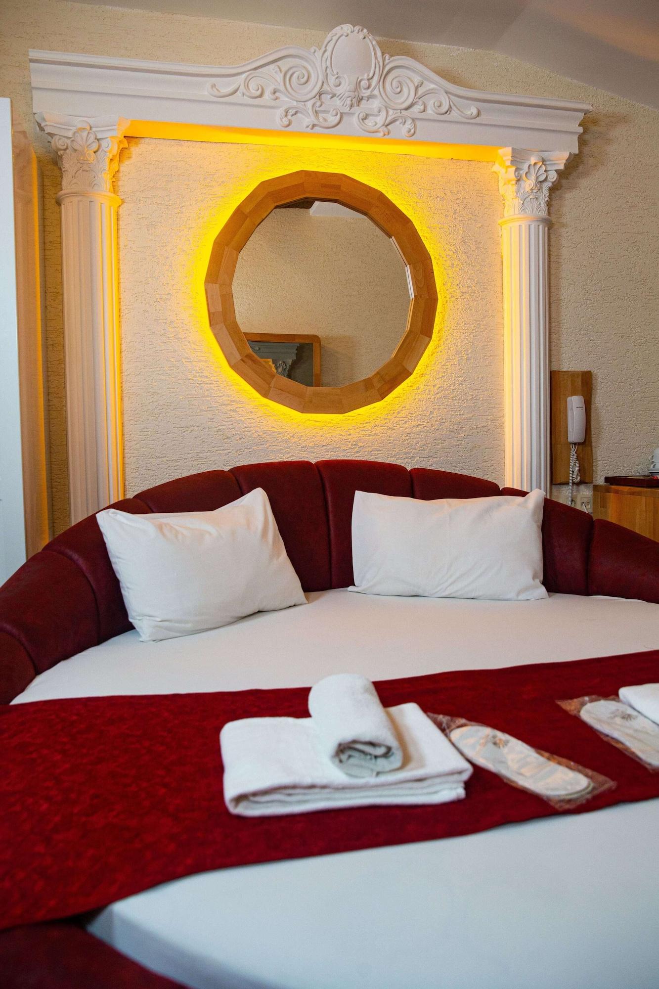Emirtimes Hotel Kadikoey Istanbul Bagian luar foto