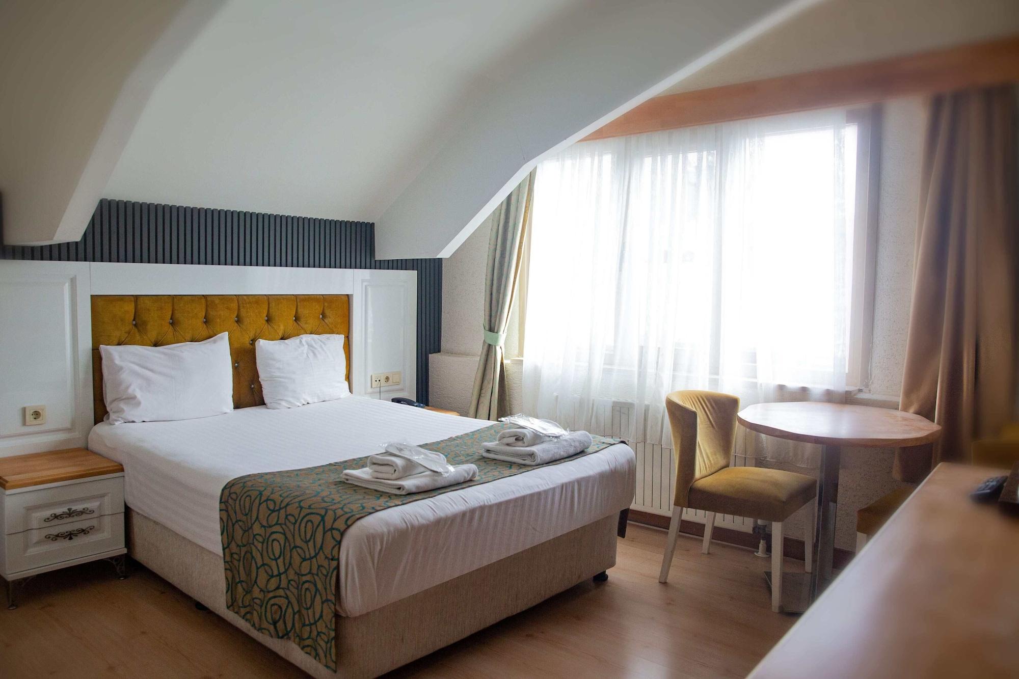 Emirtimes Hotel Kadikoey Istanbul Bagian luar foto